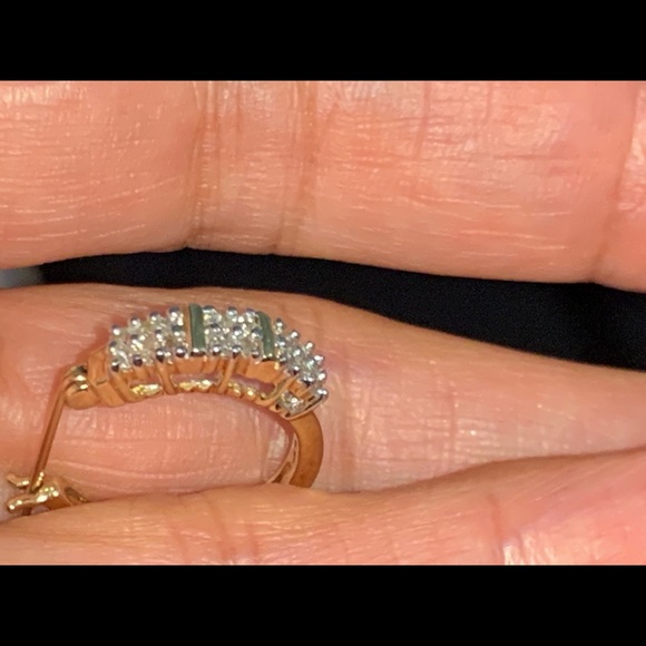 10k diamonds single Earrings. Firm - Picture 9 of 17